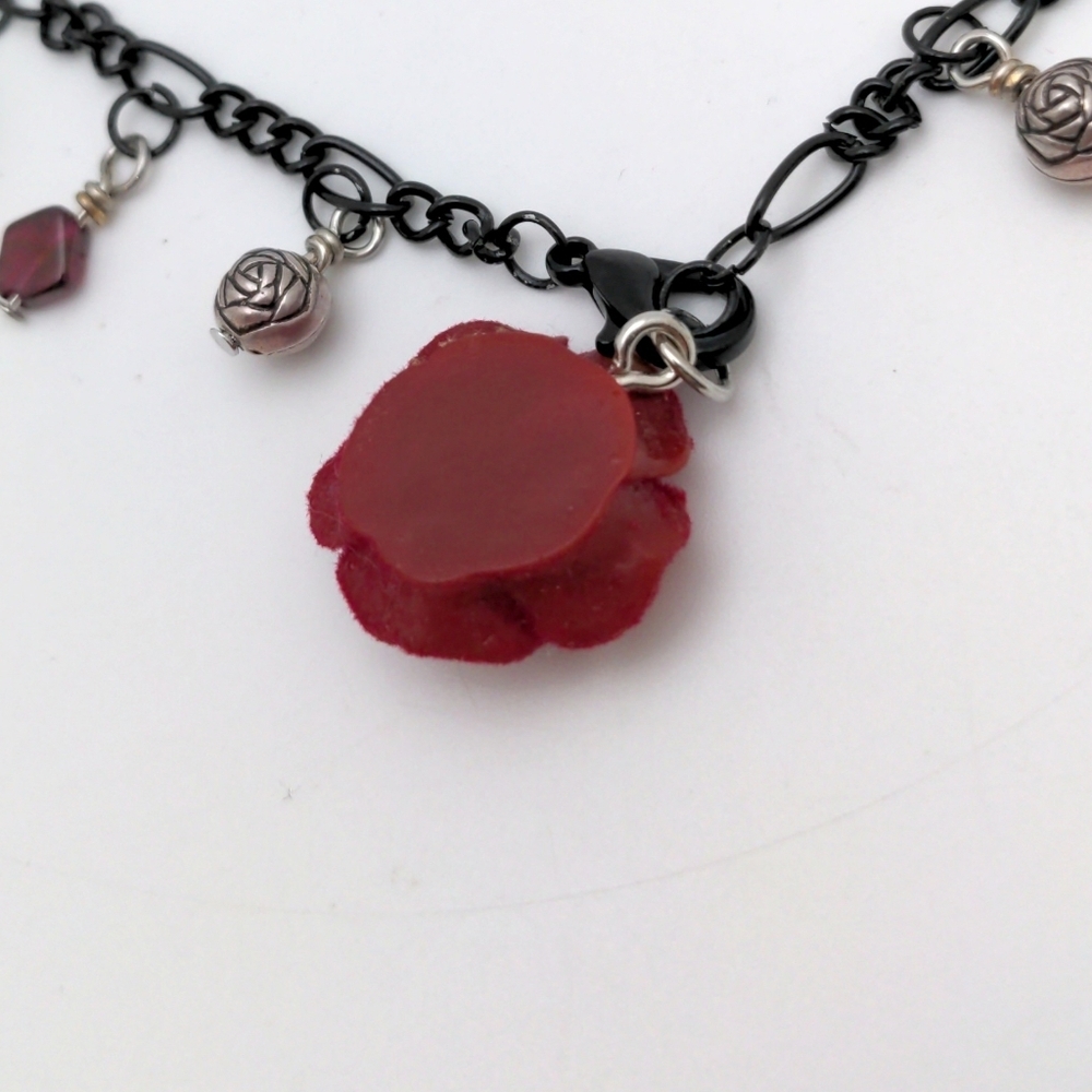 381MIDALANE Black Chain Choker with Garnet and Rose Accents - Picture 6 of 16